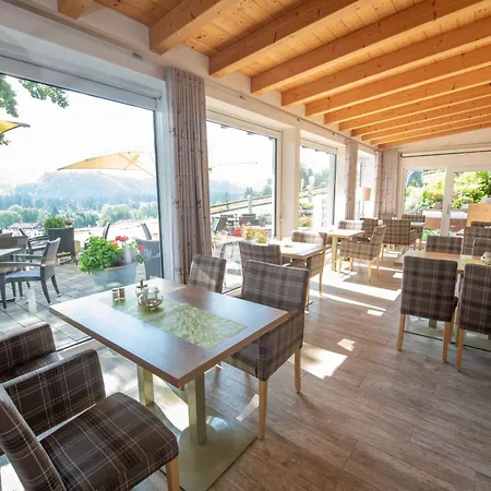 Alpenblick Hotel 3*