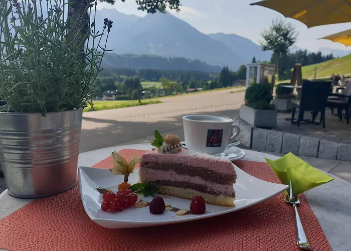 ホテル Alpenblick 3*